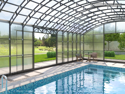 Swimming pool in the greenhouse